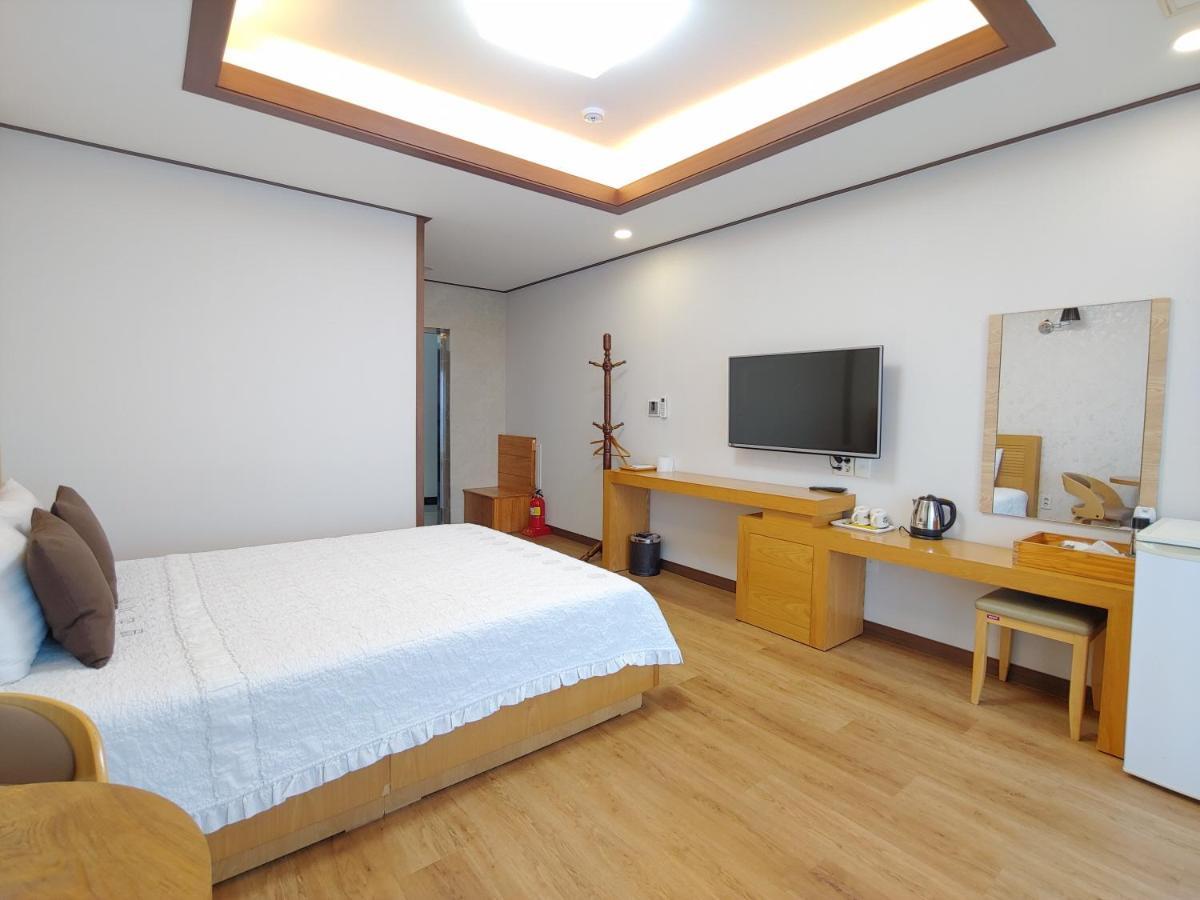 Fellisia Hotel Szogüpho Kültér fotó