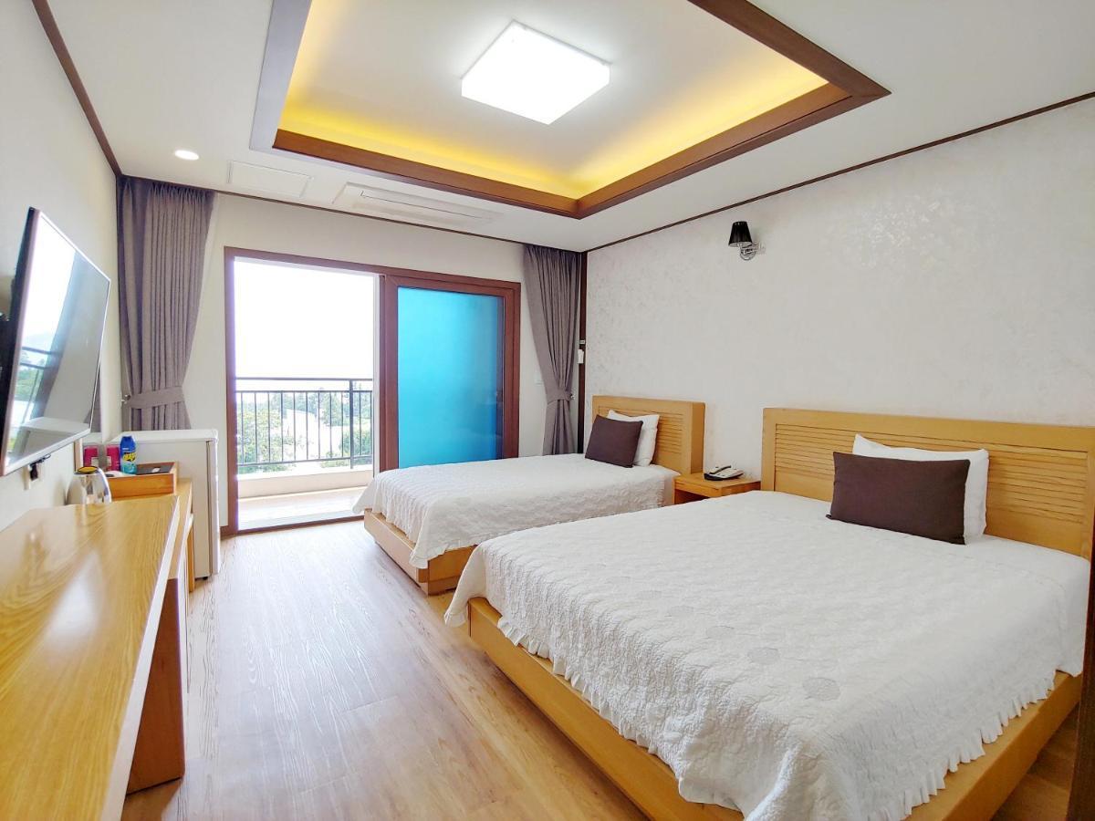 Fellisia Hotel Szogüpho Kültér fotó