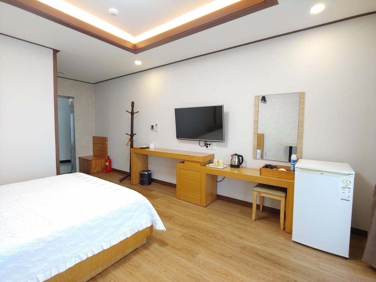 Fellisia Hotel Szogüpho Kültér fotó