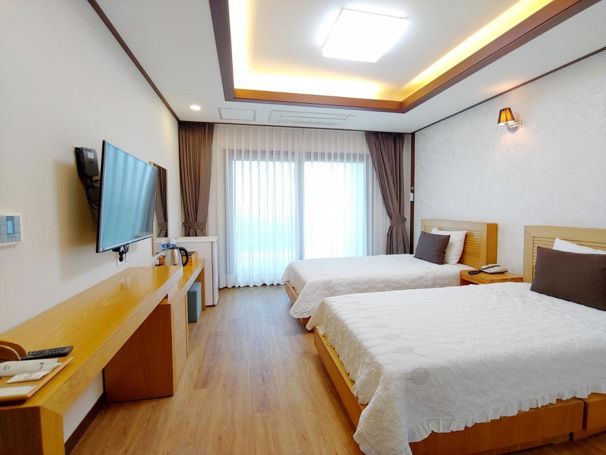 Fellisia Hotel Szogüpho Kültér fotó