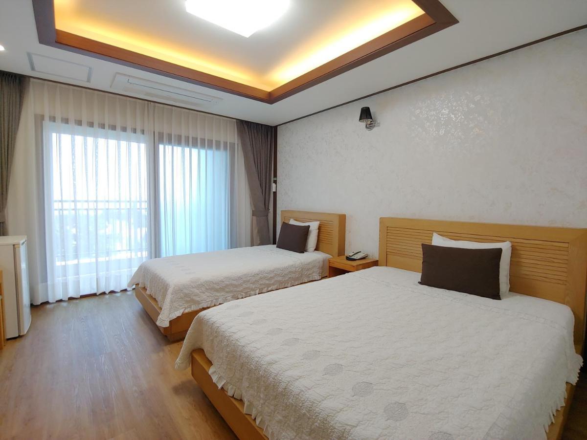 Fellisia Hotel Szogüpho Kültér fotó