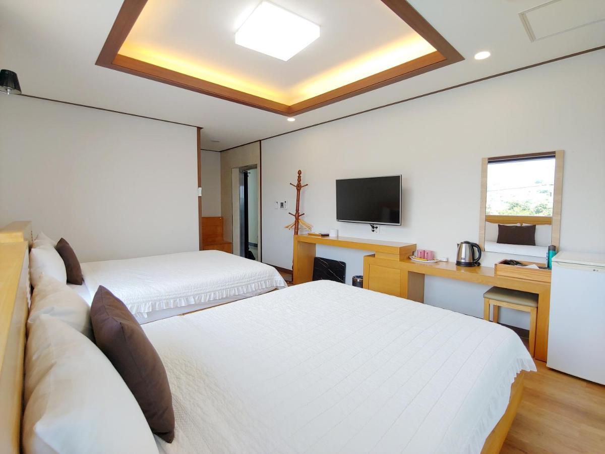 Fellisia Hotel Szogüpho Kültér fotó