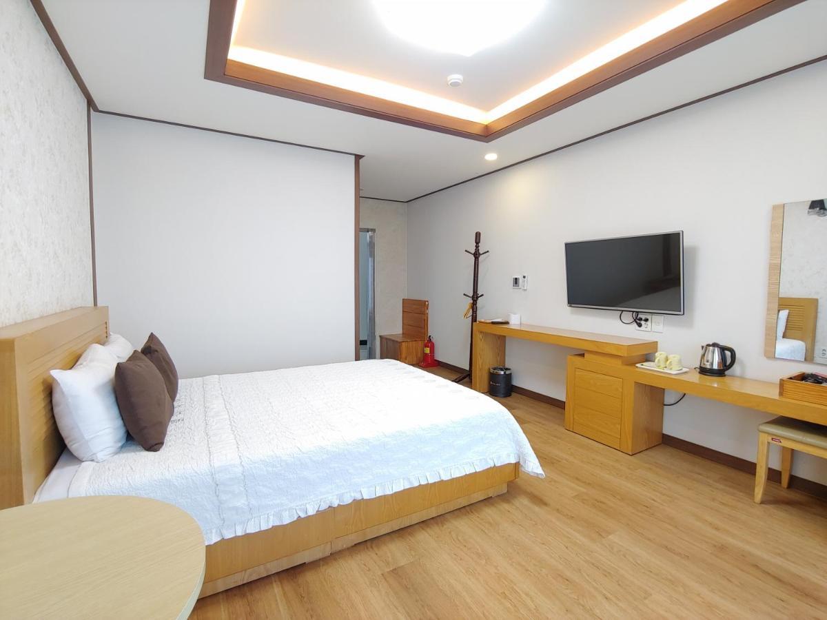 Fellisia Hotel Szogüpho Kültér fotó