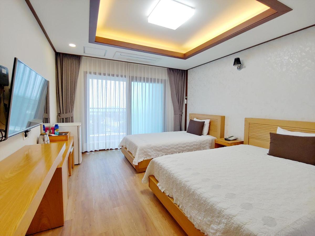 Fellisia Hotel Szogüpho Kültér fotó