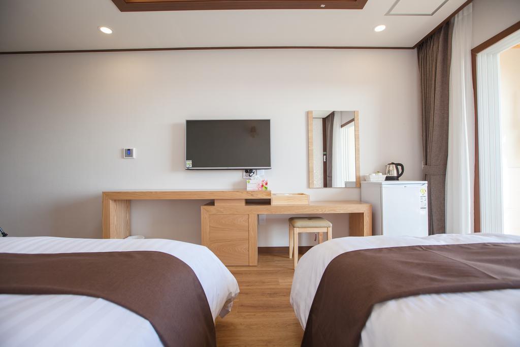Fellisia Hotel Szogüpho Kültér fotó
