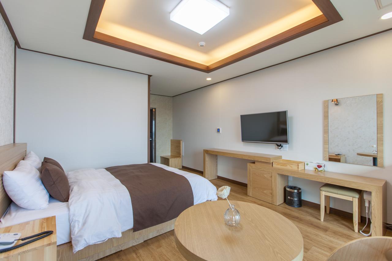 Fellisia Hotel Szogüpho Kültér fotó