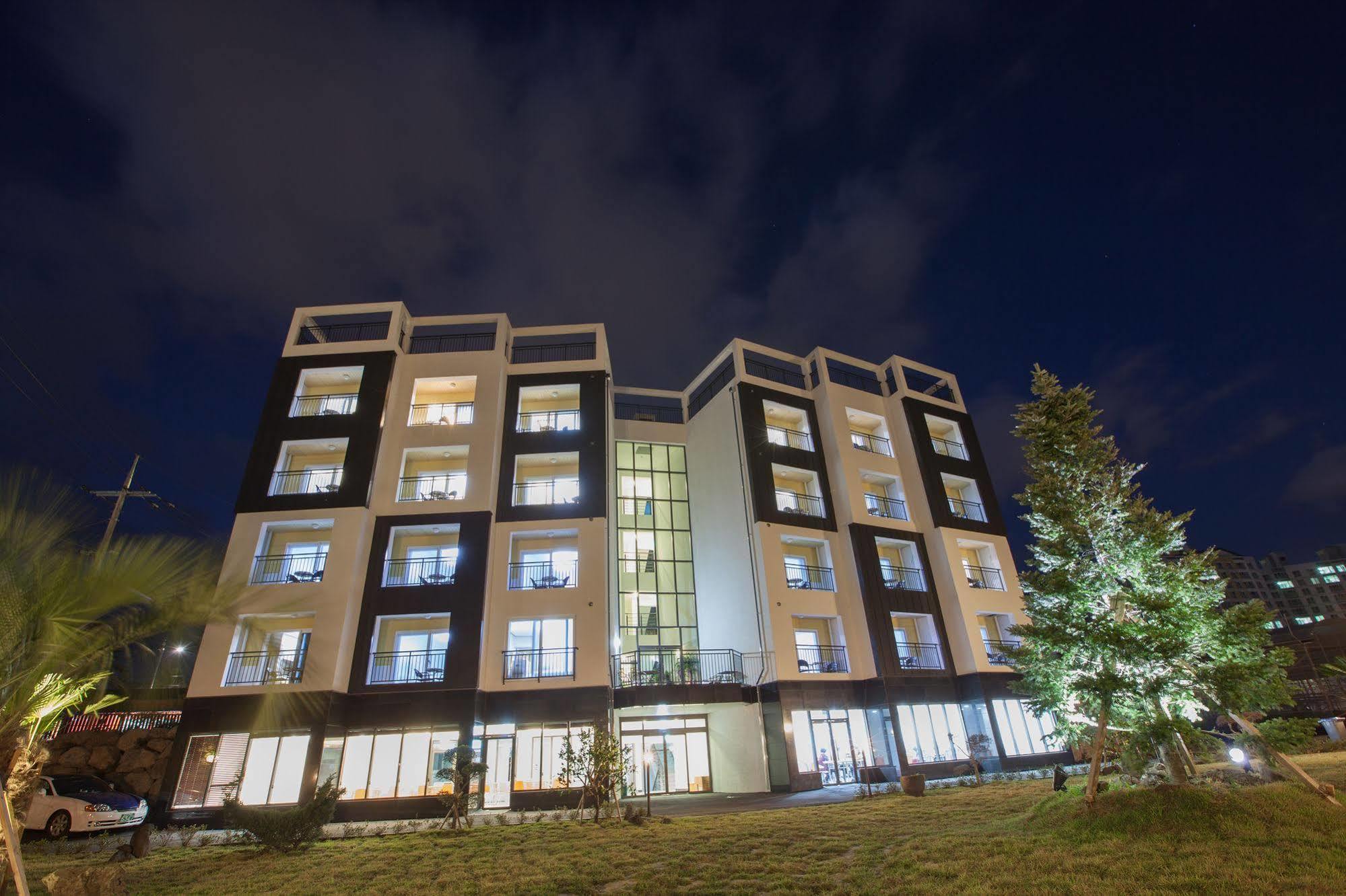Fellisia Hotel Szogüpho Kültér fotó