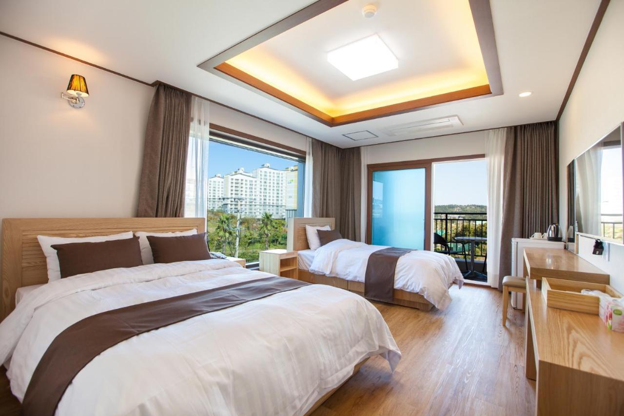 Fellisia Hotel Szogüpho Kültér fotó